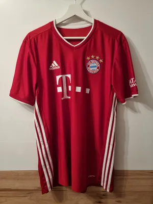 Collection Bayern München 2020-21 Heimtrikot Lewandowski 