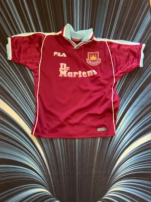 Collection West Ham United FC Carmine Red 1999-00