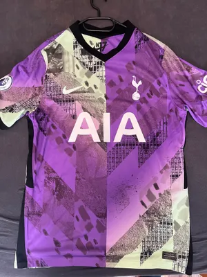 Collection Tottenham Hotspur third 2021-22