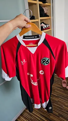 Collection Hannover 96 Red 2009-10