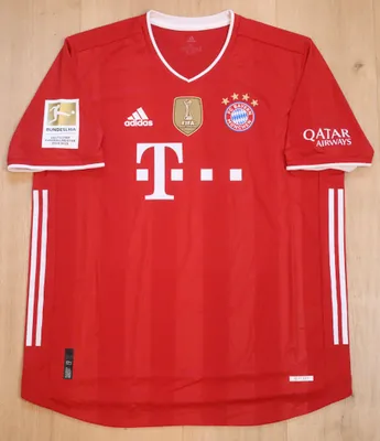 Collection Signed Lewandowski Shirt