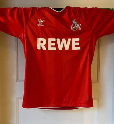 Collection hummel 1. FC Köln away jersey 2022/23