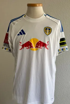 Collection Leeds United N.Okafor #19 FA Cup