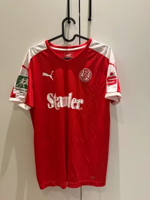 Collection Rot-Weiss Essen Red 31