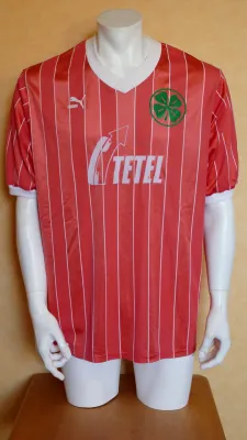 Collection 89/90
Heimtrikot
Achim "Toto" Pelzer