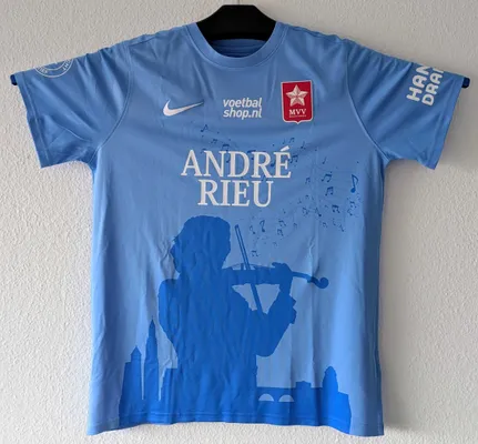 Collection MVV Maastricht Blue 2024-25