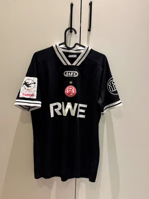 Collection Rot-Weiss Essen Black 2026-27