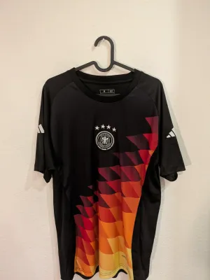 Collection Deutschland Pre-Match Trikot EM 2024