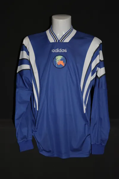 Europe XI Home 1997